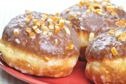 Tłusty czwartek 2026 bez pistacji? Nowe pączki już robią furorę