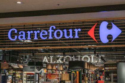 PS5 taniej w Carrefour tylko do 21 lutego. Slim z e-bonem, Pro -300 zł