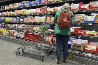Czy w Wielką Sobotę 2026 sklepy będą otwarte? Ważne ograniczenia godzinowe