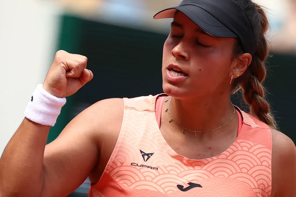 Roland Garros 2026: Sabalenka wygrała w 75 minut po nieoczekiwanym zwrocie