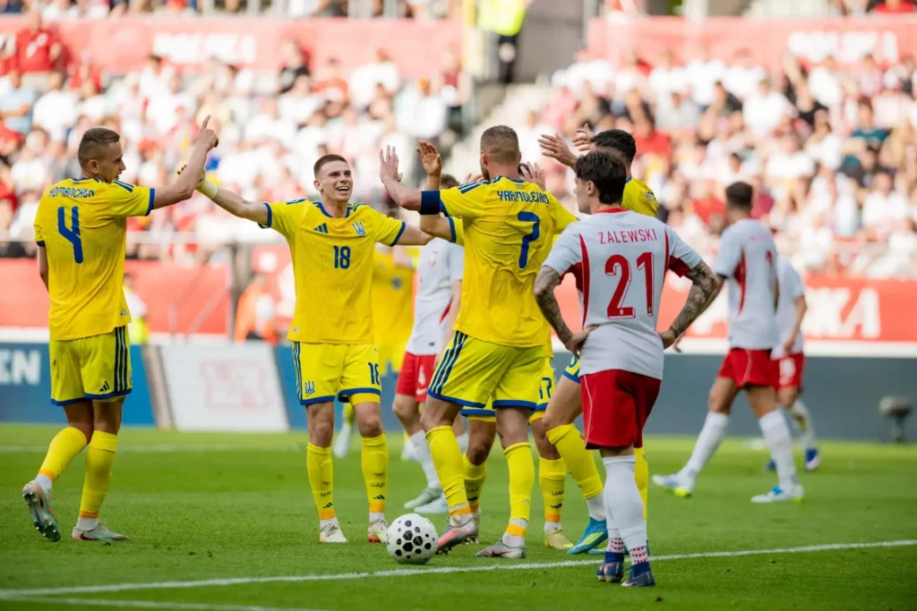 Polacy przegrali z Ukrainą 0:2. Pojawiły się także kontrowersje