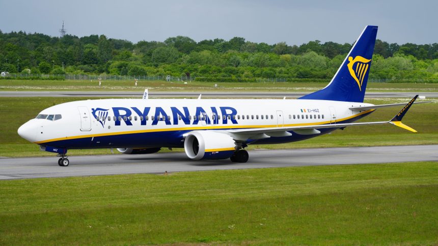 Ryanair odwołuje loty do popularnych kurortów. Zmiany dotkną także Polaków