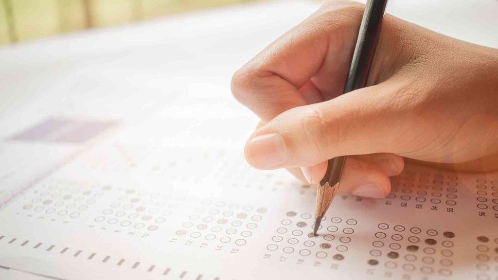Jak sprawdzić swój poziom angielskiego bez płacenia za test