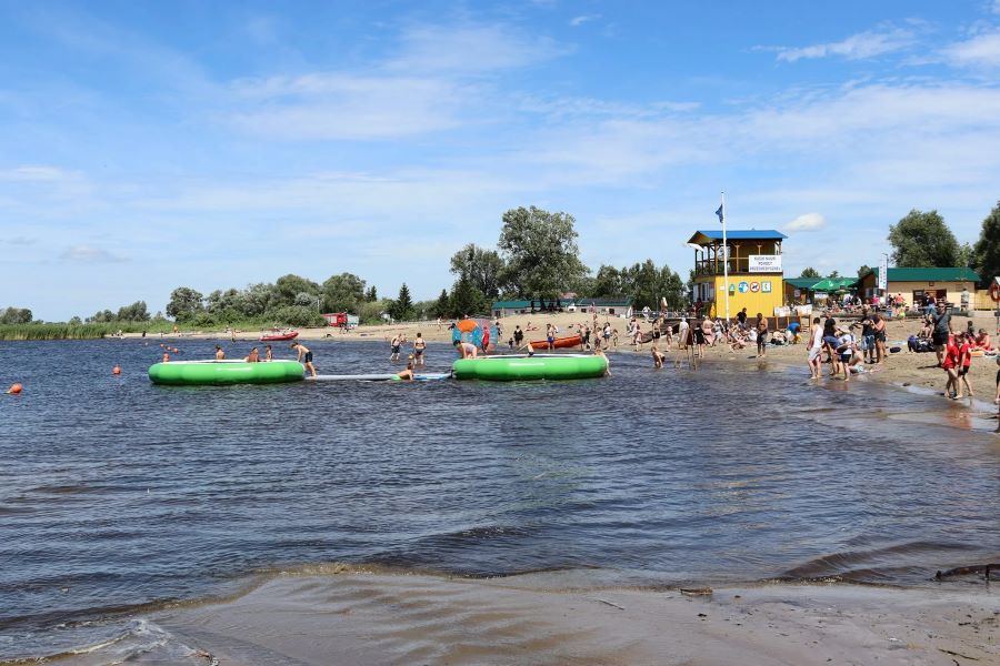 Gdzie nad wodę w Rzeszowie? Najlepsze plaże i kąpieliska na lato 2026