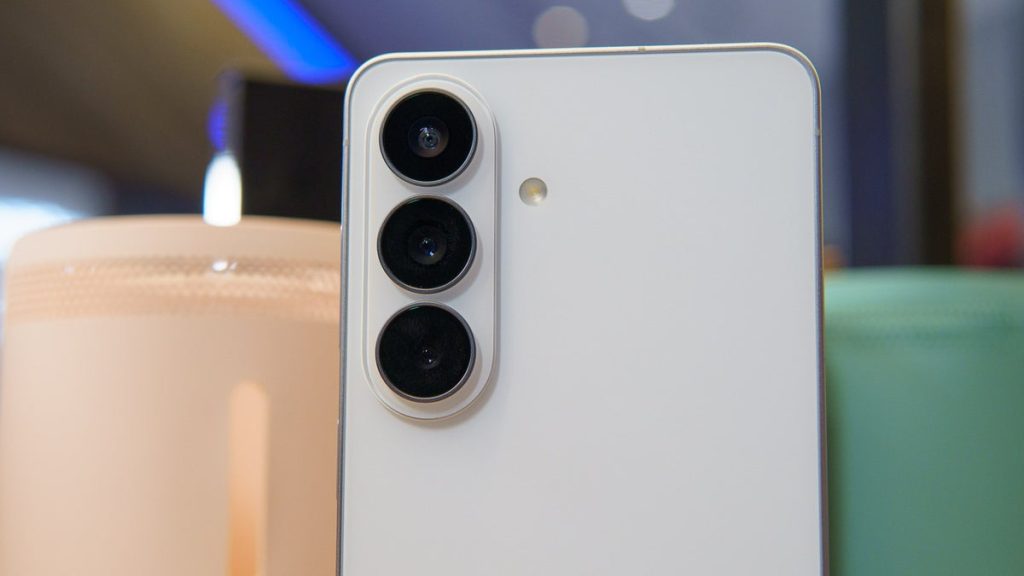 Samsung Galaxy S27 i S27+: ogólne charakterystyki i cena w Polsce