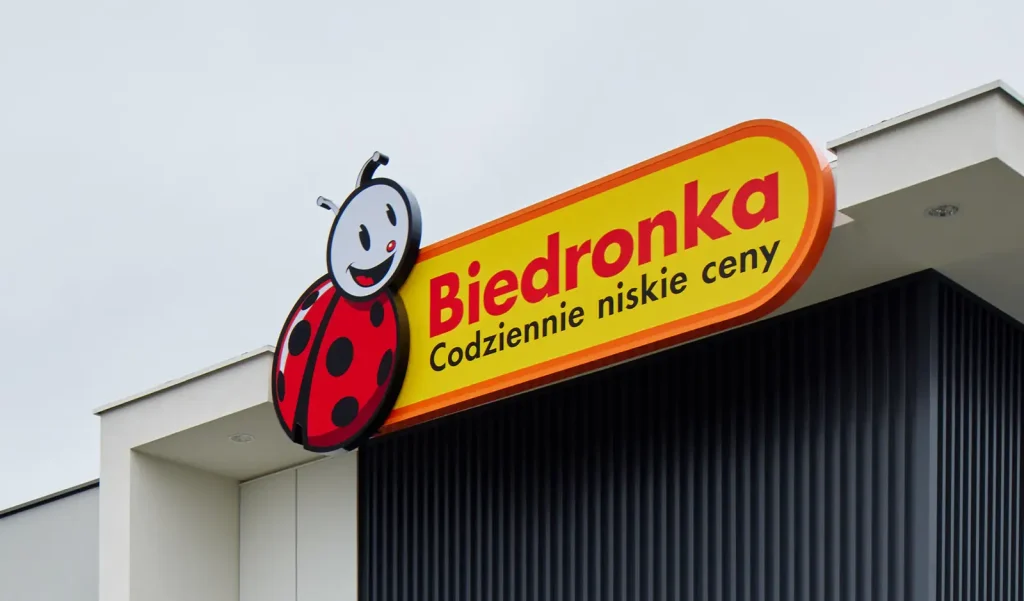Biedronka rusza z nową falą promocji. Ile potrwa oferta i jakie towary warto kupić