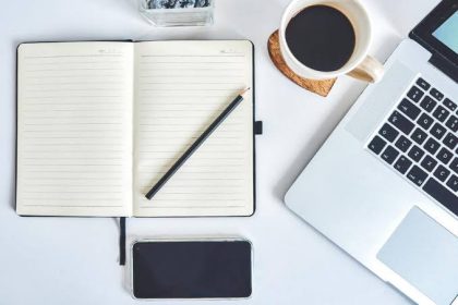 Gerund czy infinitive: kiedy używać -ing, a kiedy to
