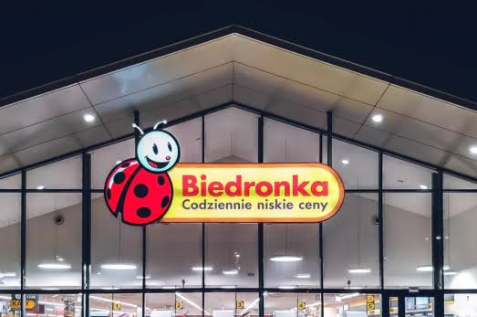 Biedronka rusza z nową falą promocji. Ile potrwa oferta i jakie towary warto kupić
