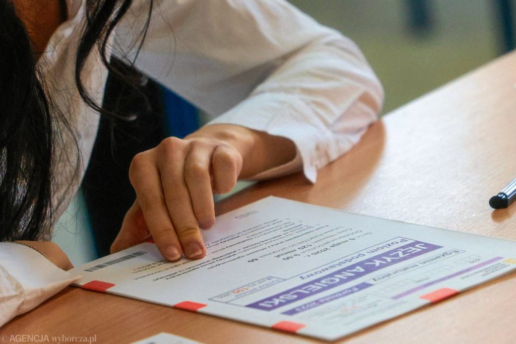 Wyniki matur 2026: CKE podała zdawalność i dane z przedmiotów. Kto może przystąpić do poprawki?