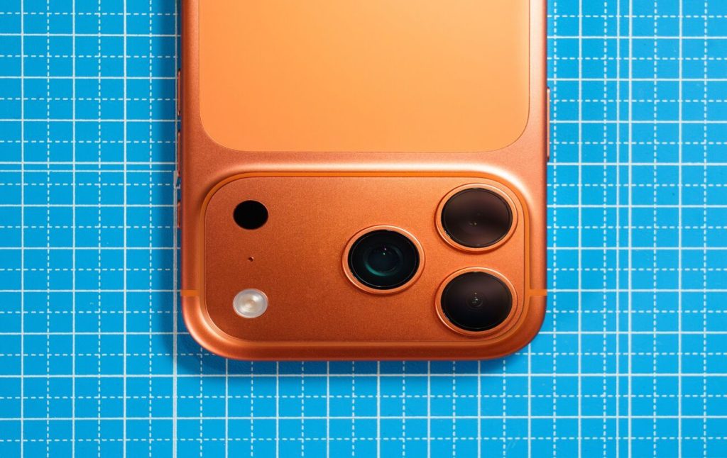 Składany iPhone Ultra może zadebiutować we wrześniu. Tyle wiadomo przed premierą.
