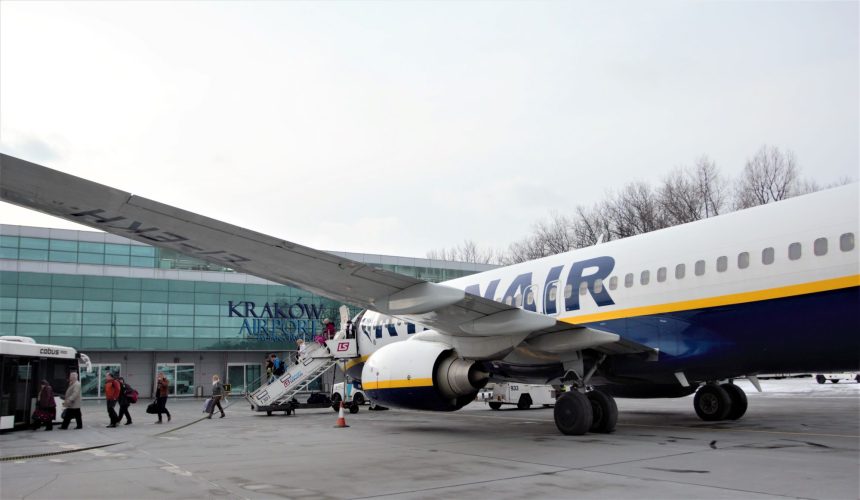 Angielski na lotnisku: zwroty, które ratują podróż