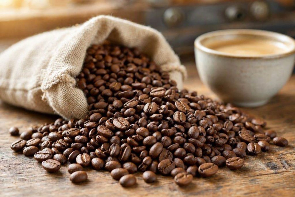 Arabica, robusta czy blend? Jak kupić kawę, która naprawdę będzie smakować