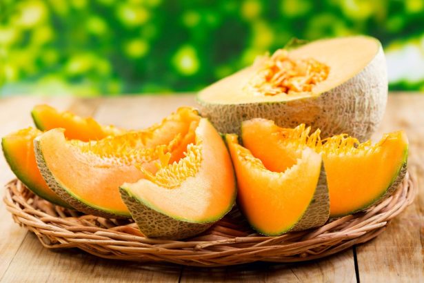 Jak wybrać słodkiego melona? Porady, które ułatwią zakup