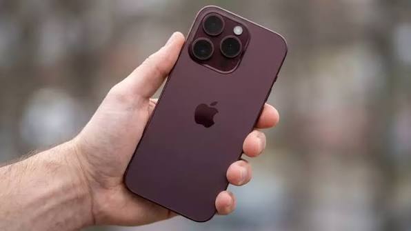 Kiedy premiera iPhone 18? Podstawowy model może pojawić się kilka miesięcy później