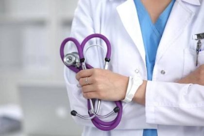 Lekarze mogą dostać nowy limit wynagrodzeń. Od 2027 roku nawet 247,50 zł za godzinę