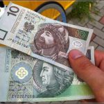 Ile wzrosną emerytury w 2027 roku? Rząd ustalił ważną zasadę