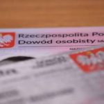 Jak załatwić dowód osobisty w Polsce 2026? Dokumenty, terminy i opłaty