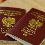 Ile kosztuje paszport dla dziecka w Polsce 2026? Ceny, dopłaty i najczęstsze pułapki
