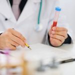 Kiedy badanie krwi w Polsce 2026? Najlepszy termin, błędy i praktyczne wskazówki