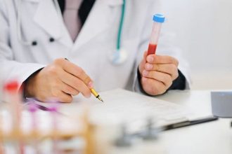 Kiedy badanie krwi w Polsce 2026? Najlepszy termin, błędy i praktyczne wskazówki