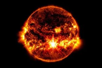 Kalendarz burz magnetycznych na październik 2026. Te daty warto zapamiętać