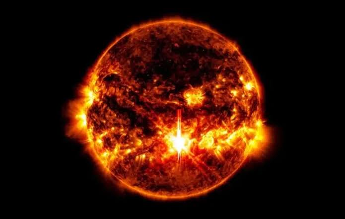 Kalendarz burz magnetycznych na październik 2026. Te daty warto zapamiętać