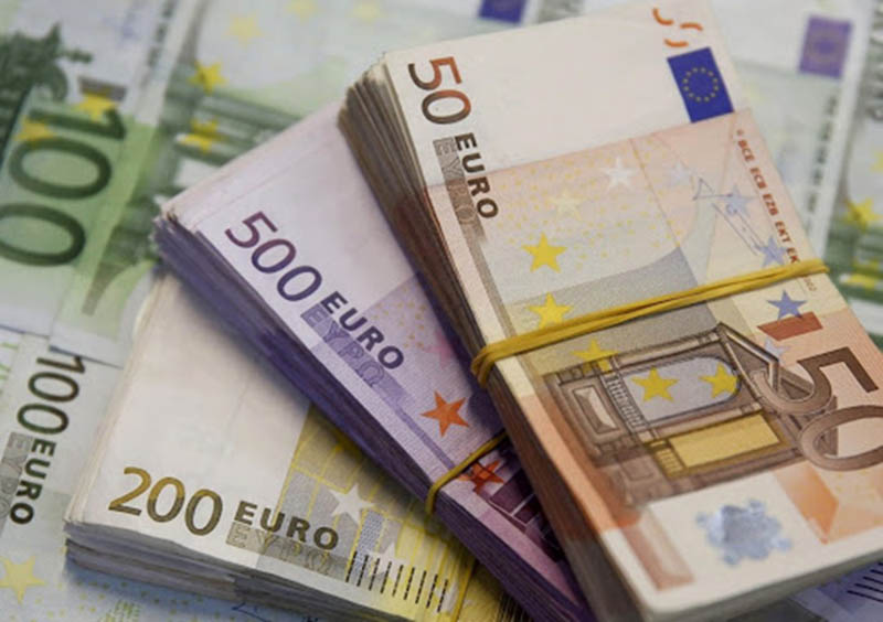 10 tys. euro limitu gotówki. Kiedy nowe przepisy zaczną obowiązywać w Polsce?