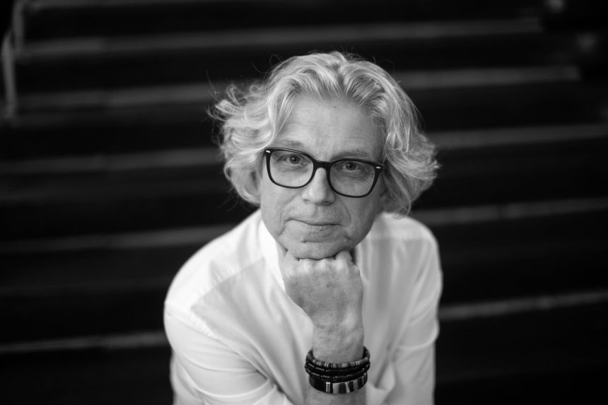 Nie żyje aktor Przemysław Branny. Zagrał 42 role w Teatrze Bagatela. Wiek, biografia i przyczyna śmierci