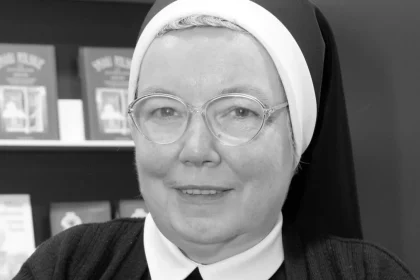 Nie żyje siostra Anastazja. Jej książki sprzedały się w milionach egzemplarzy. Wiek, biografia i przyczyna śmierci