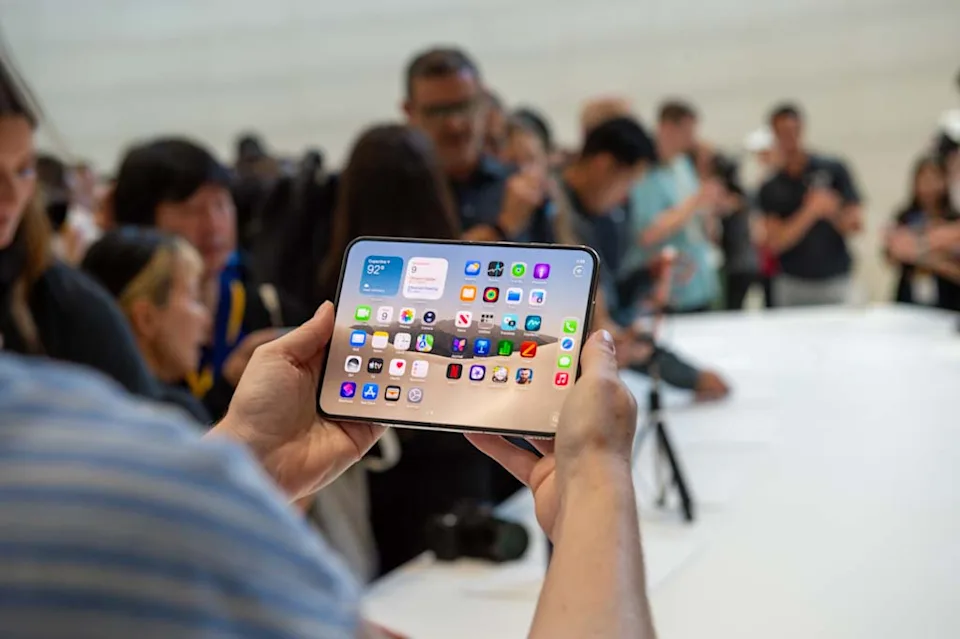 Ile kosztuje naprawa iPhone Duo w Polsce? Apple podało ceny serwisu