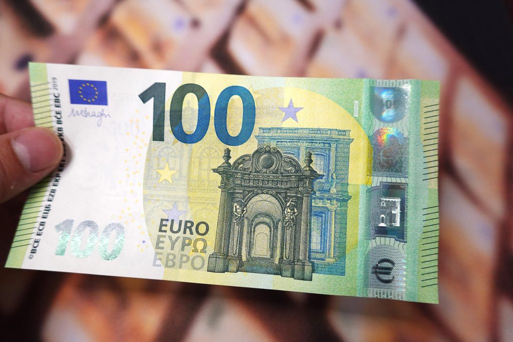 10 tys. euro limitu gotówki. Kiedy nowe przepisy zaczną obowiązywać w Polsce?