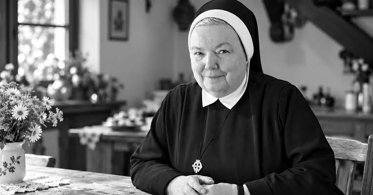 Nie żyje siostra Anastazja. Jej książki sprzedały się w milionach egzemplarzy. Wiek, biografia i przyczyna śmierci
