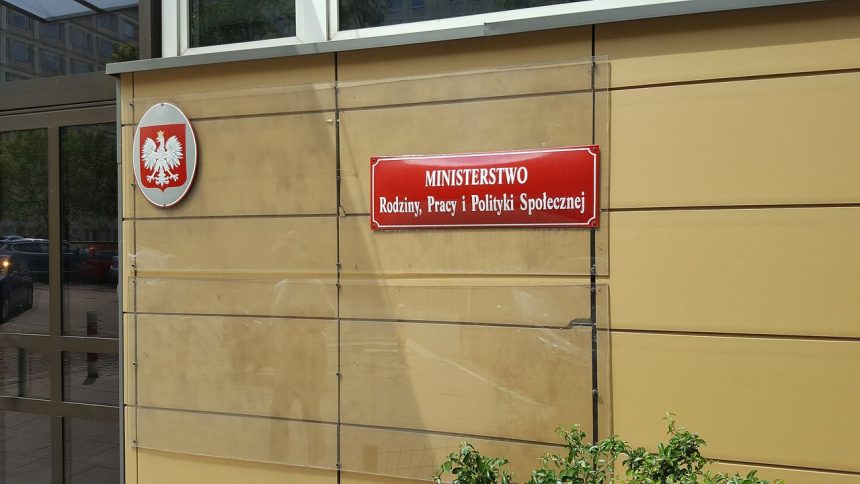 Budynek Ministerstwa Rodziny, Pracy i Polityki Społecznej przy ul. Nowogrodzkiej w Warszawie