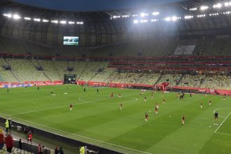 Reprezentacja Polski kobiet na rozgrzewce przed meczem na Polsat Plus Arena Gdańsk